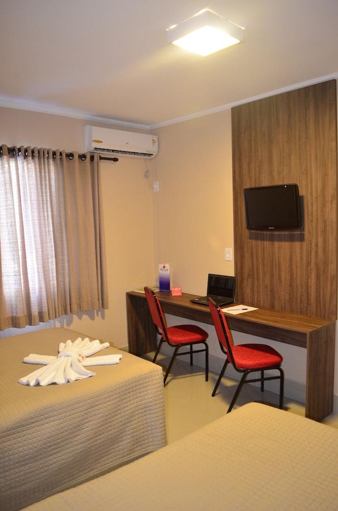 Primar Plaza Hotel بوتوكاتو المظهر الخارجي الصورة